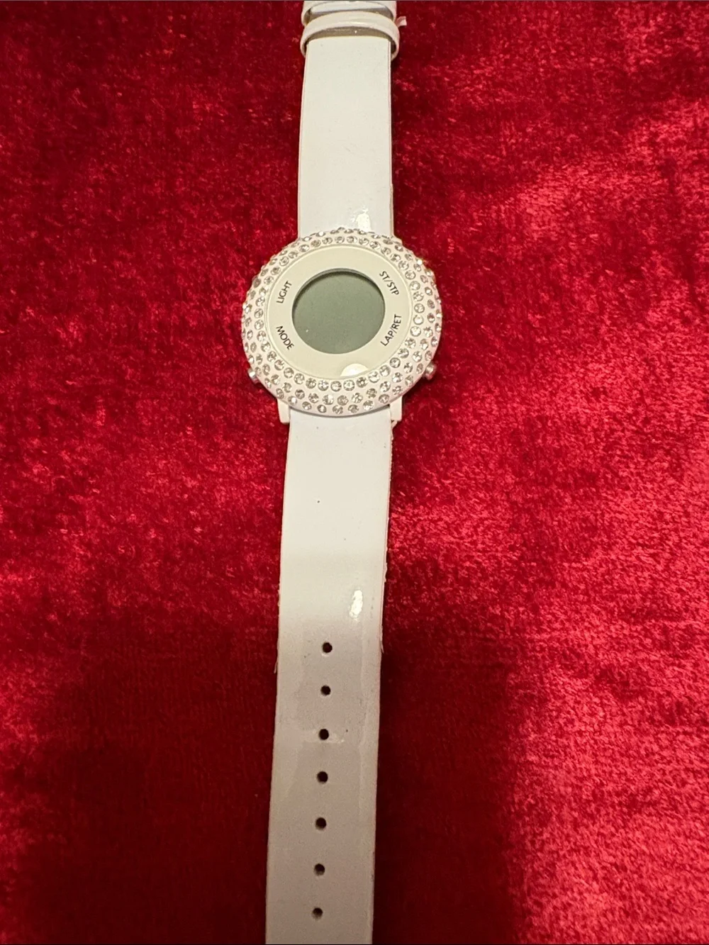 White Bezel Digital Fashion Watch - Style and Co great condition need battery